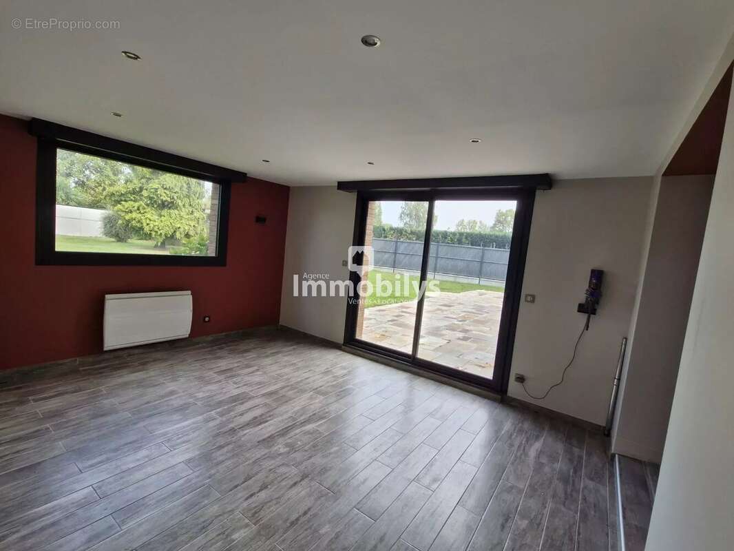 Maison à MARCHIENNES