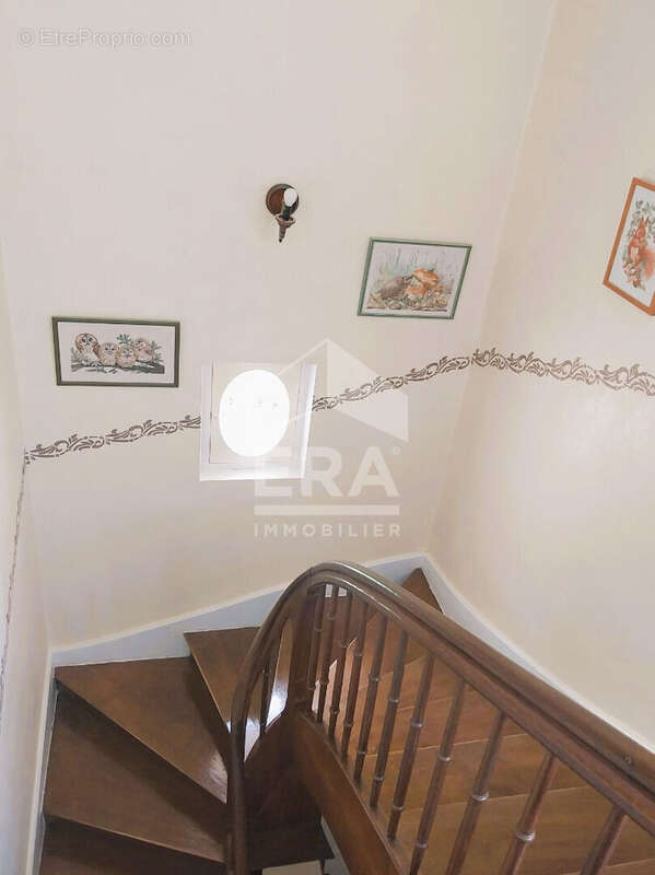 Maison à CHANNAY-SUR-LATHAN