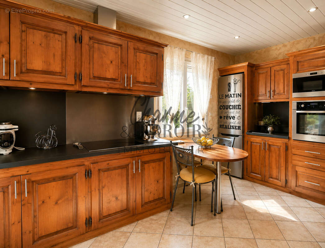 A proximité d'Uzès, très belle Propriété provençale de 240m2 sur 6000m2 de jardin méditéranéen - photo 10
