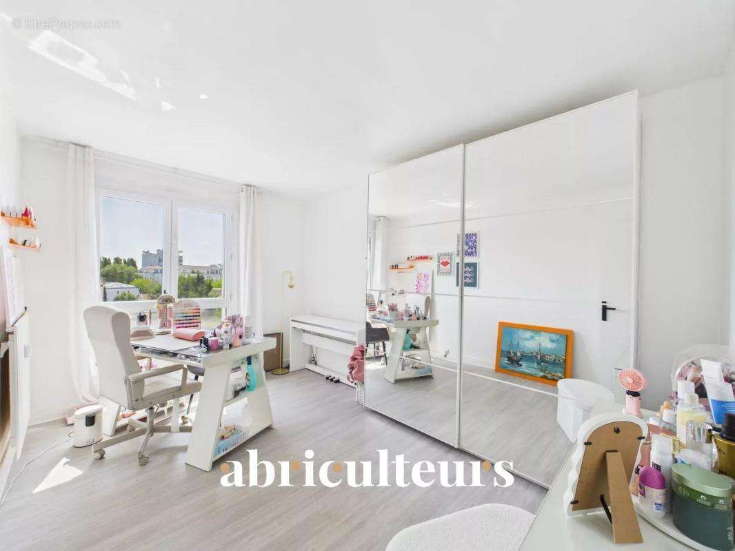 Appartement à NOGENT-SUR-MARNE