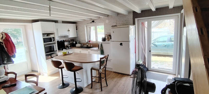 Maison à vendre 2 pièces SAINT JOUIN DE MARNES (79) - photo 2