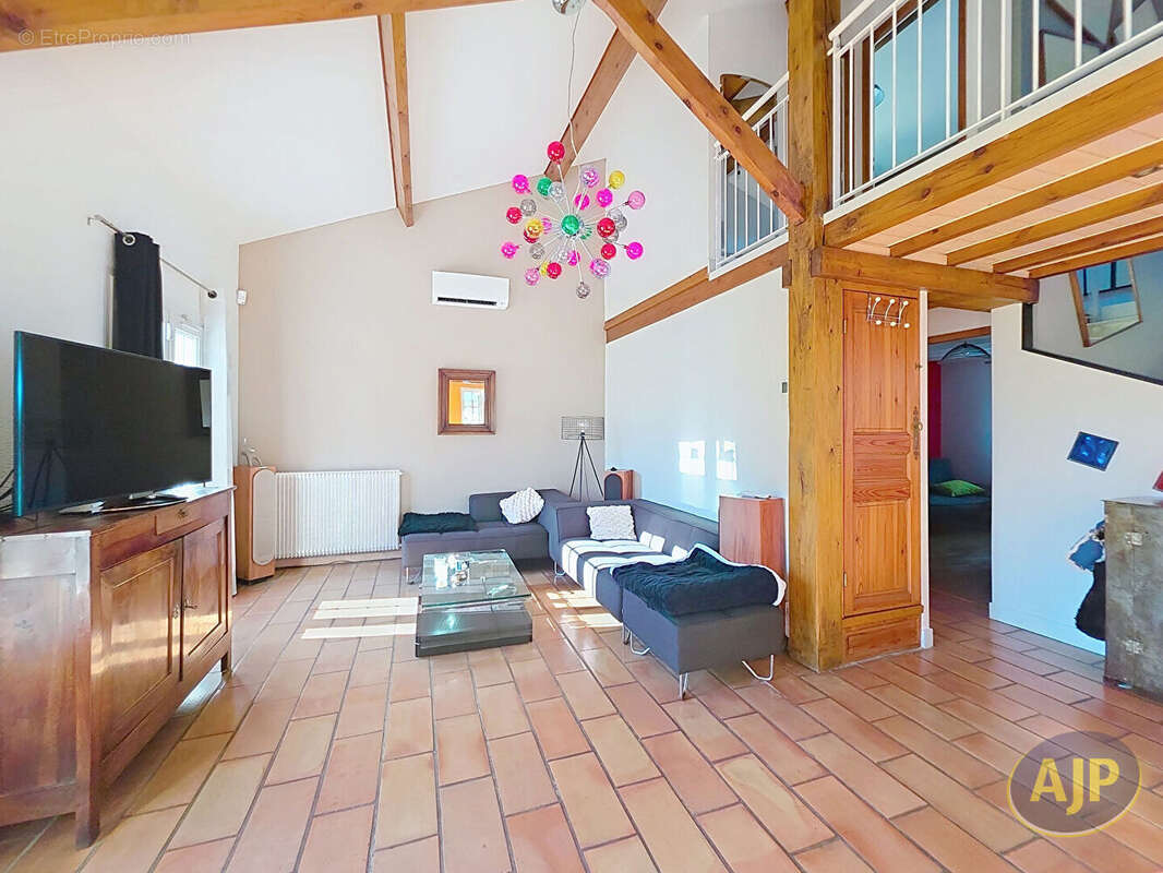 Maison à CESTAS