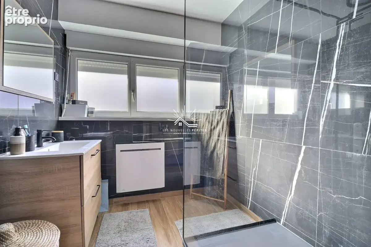 Appartement 3 pièces 70 m² à vendre à Roubaix (59100) - photo 5