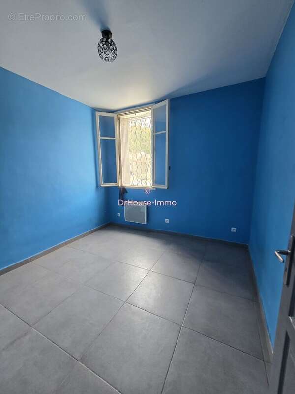 Appartement à MARSEILLE-15E