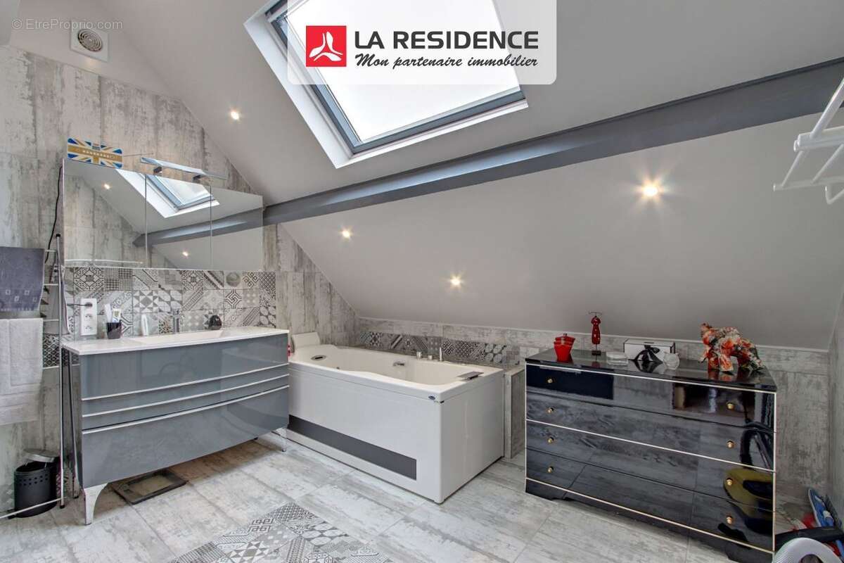 Maison 122 m² à Gaillon  - photo 6
