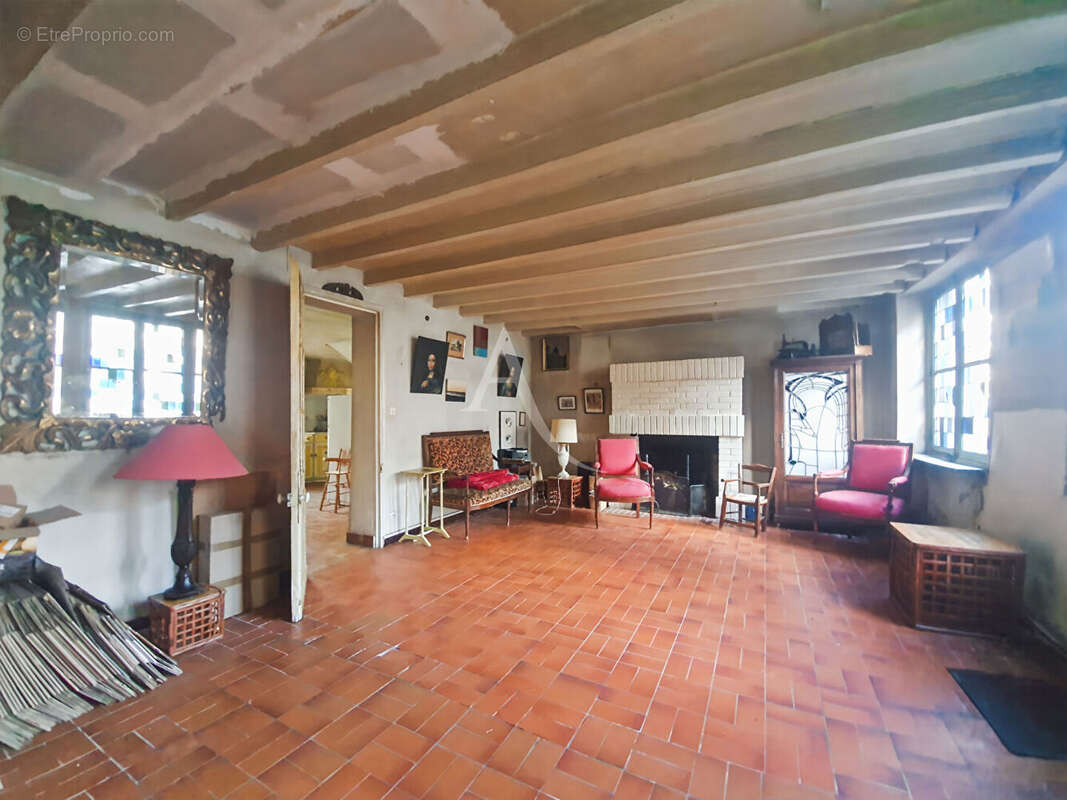 Maison à TESSANCOURT-SUR-AUBETTE