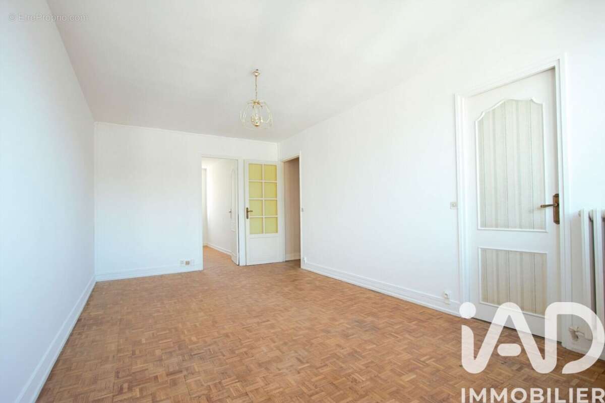 Photo 2 - Appartement à ASNIERES-SUR-SEINE
