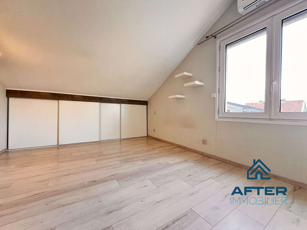 Maison à MONT-SUR-MEURTHE