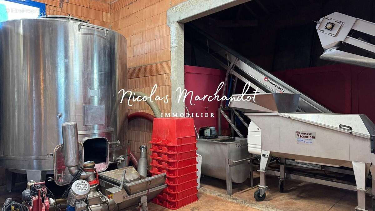 Photo 9 - Commerce à LANTIGNIE