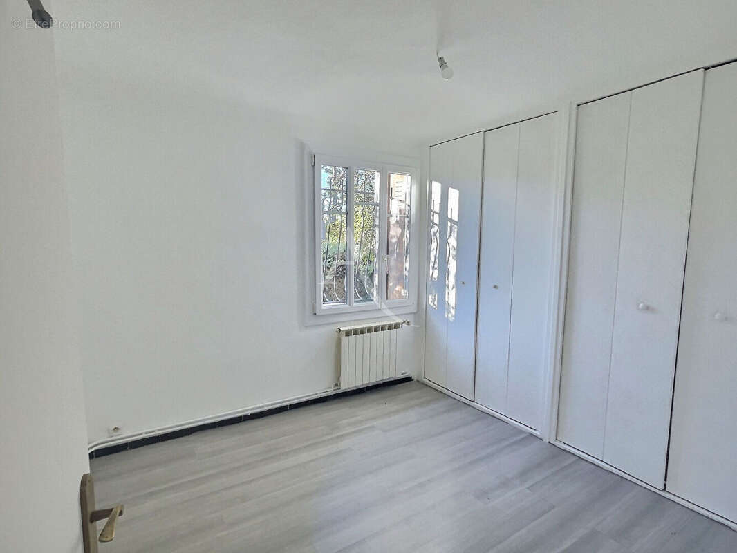 Appartement à MARSEILLE-12E