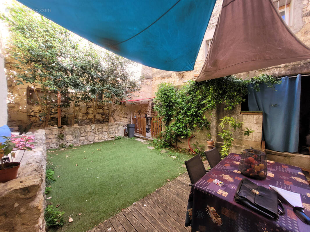 Maison à SALLES-D'AUDE
