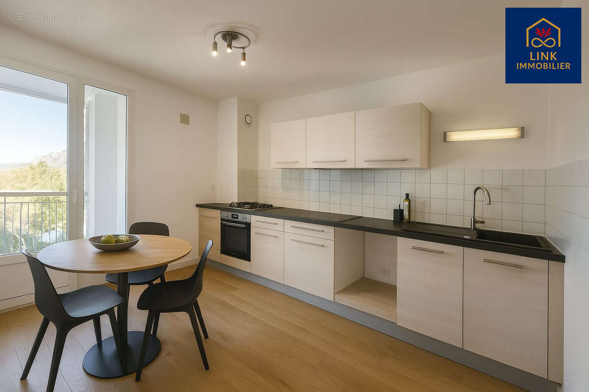 Appartement à GUILHERAND-GRANGES