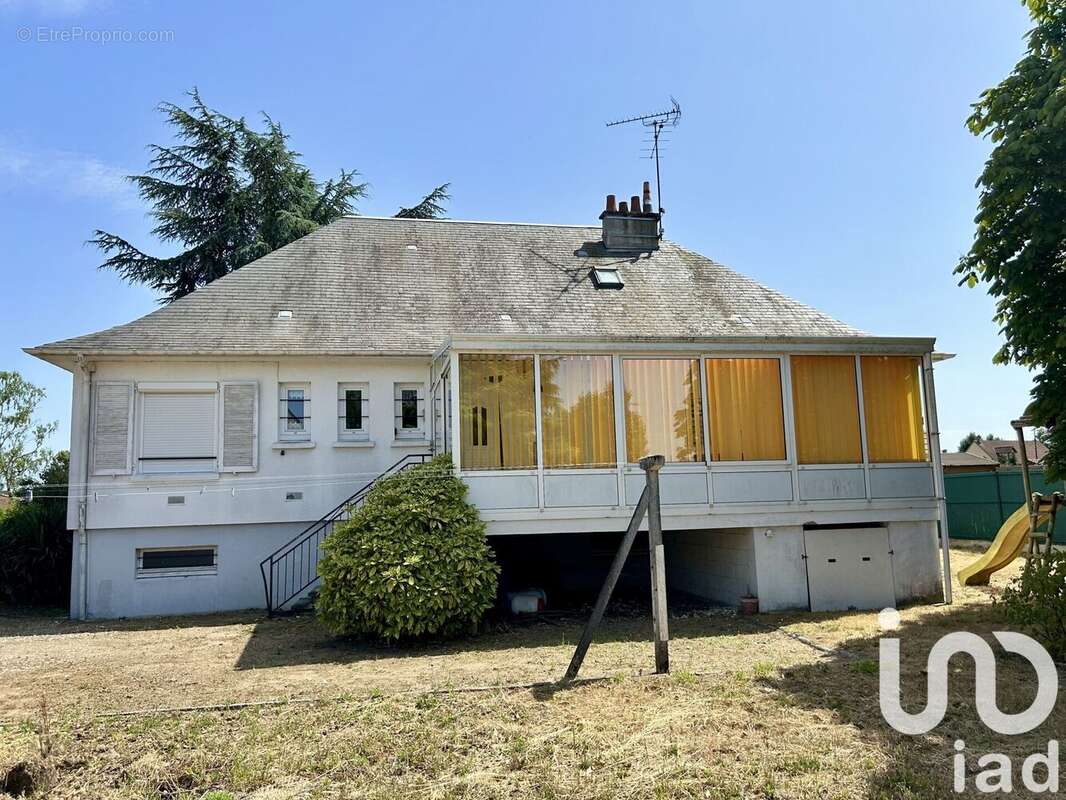 Photo 3 - Maison à ORMES