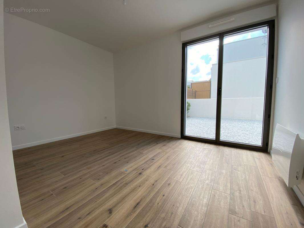Appartement à LES MATHES