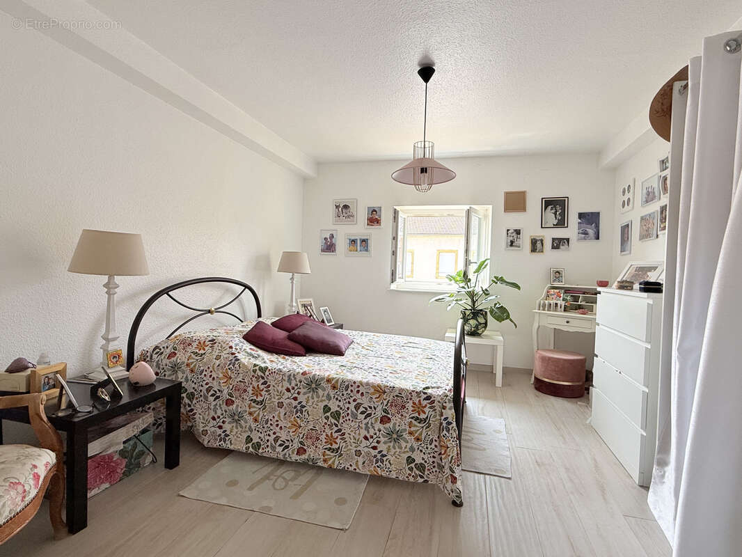 Appartement à MARLY