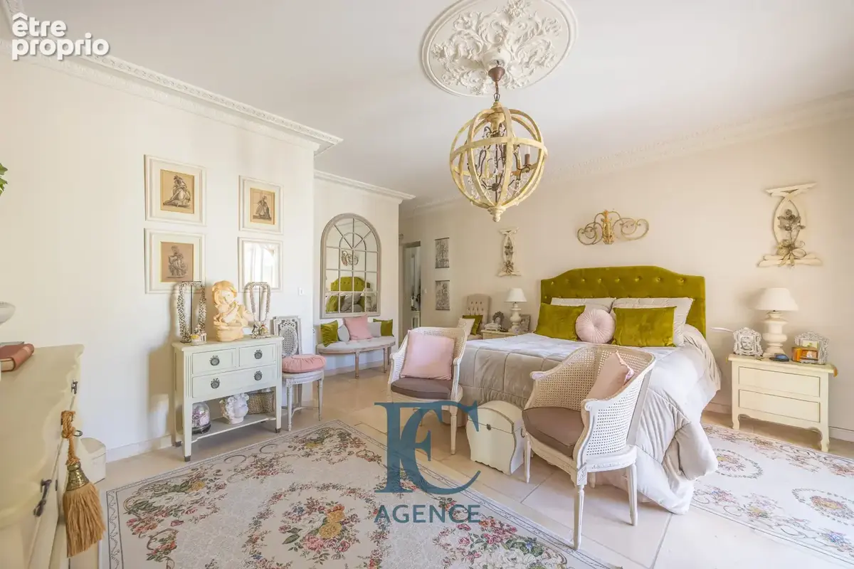 Villa de 225 m2 de plain-pied au calme près des plages - photo 6