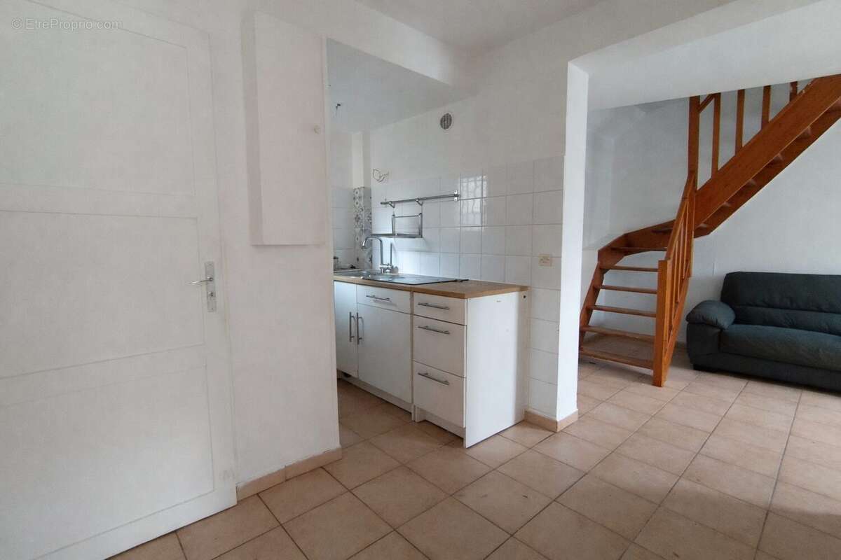 Appartement à MAISONS-ALFORT