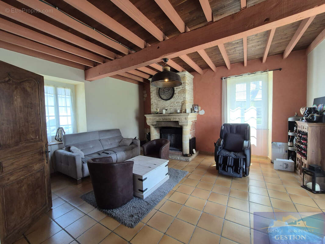 Maison à SOUMOULOU