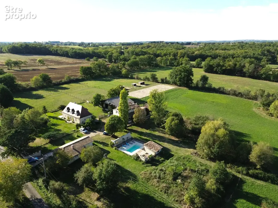 Domaine équestre idyllique avec deux maisons d'amis et 5 hectares de terrain - photo 28