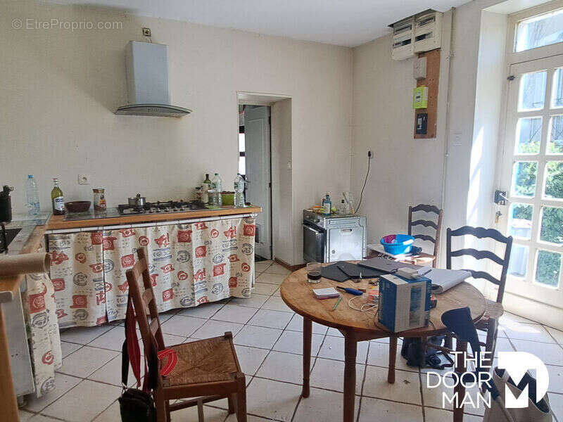 Maison à LAPAN