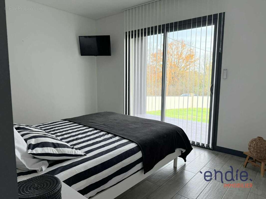 Maison à DOMPIERRE-SUR-BESBRE