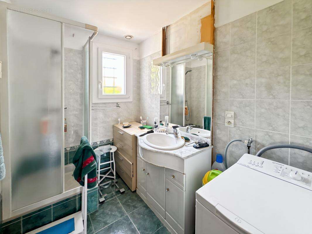 Maison à EQUEMAUVILLE