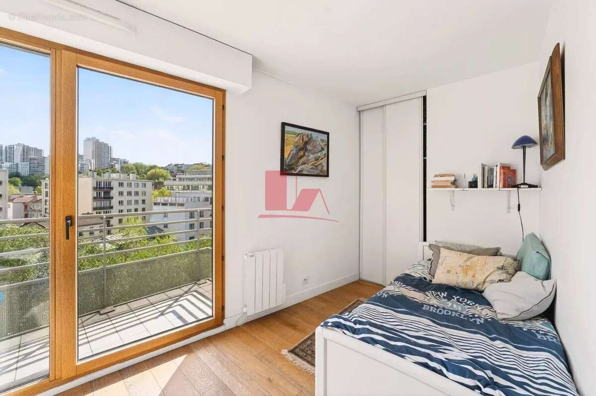 Appartement à ISSY-LES-MOULINEAUX