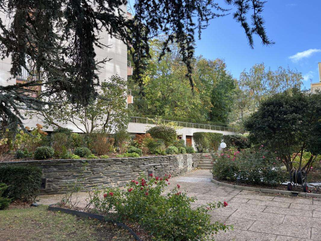 Appartement à SEVRES