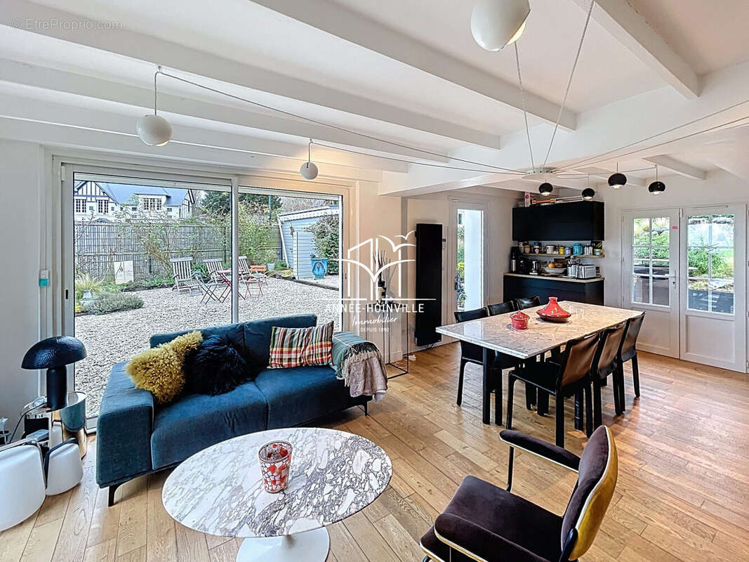 Maison à VILLERVILLE