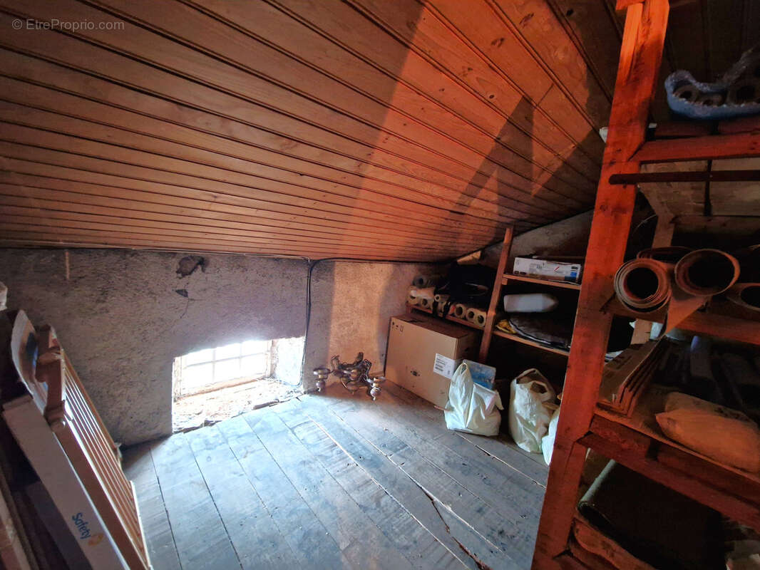 Maison à PAULHAGUET