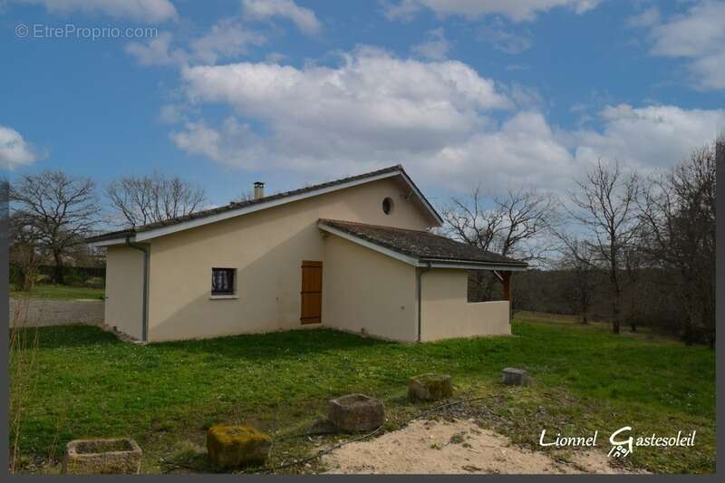 Maison à vendre 3 chambres dans un cadre champêtre à SAINT MEARD DE GURCON (24) - photo 16