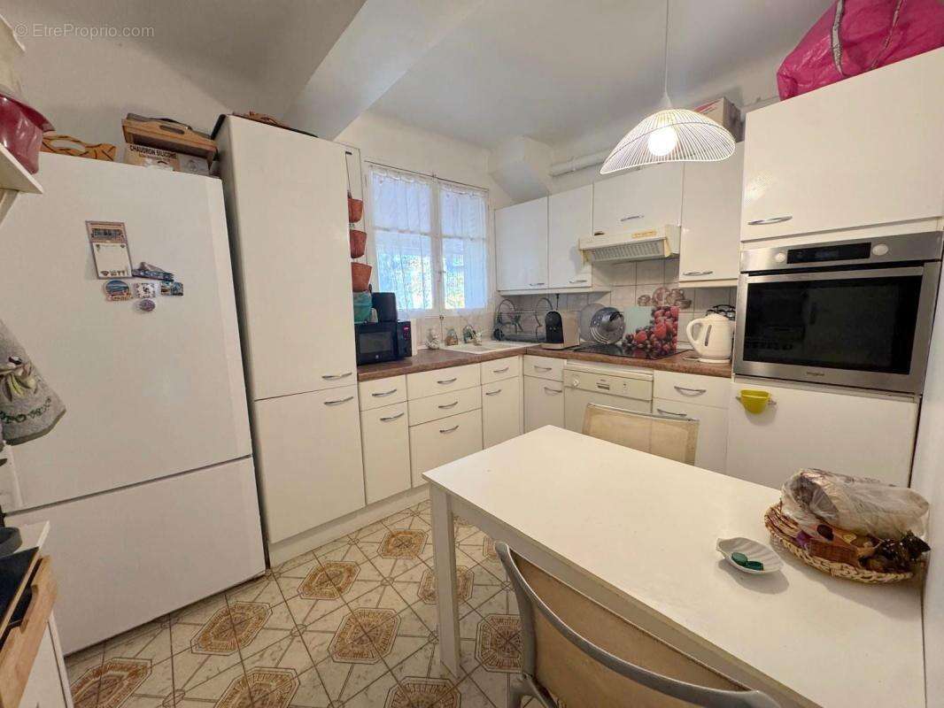 Appartement à LE BLANC-MESNIL