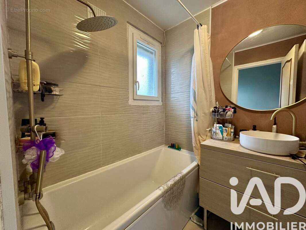 Photo 5 - Maison à SAINT-PIERRE-LES-ELBEUF