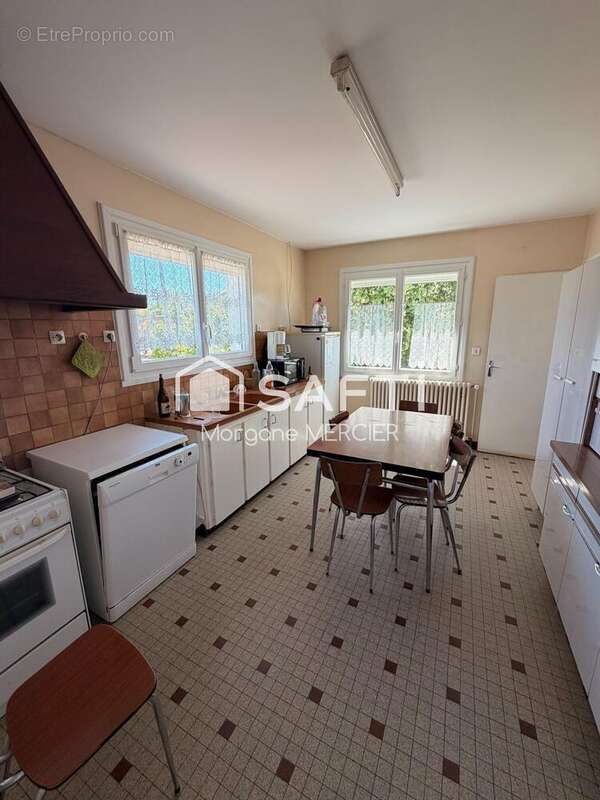 Maison 129 m² à Sainte-Verge  - photo 3