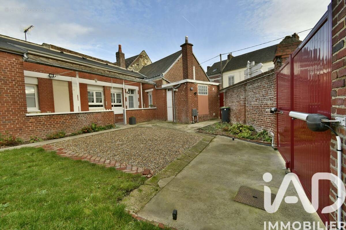 Photo 1 - Maison à MAIGNELAY-MONTIGNY