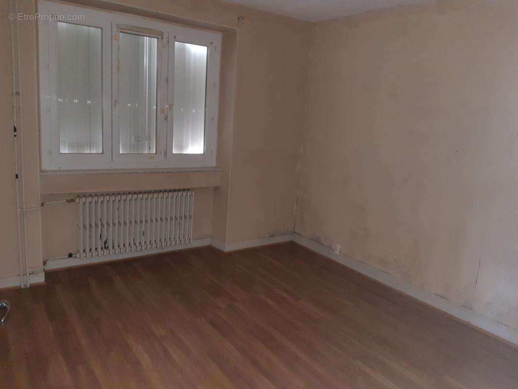 Maison à SAINT-SAUVEUR