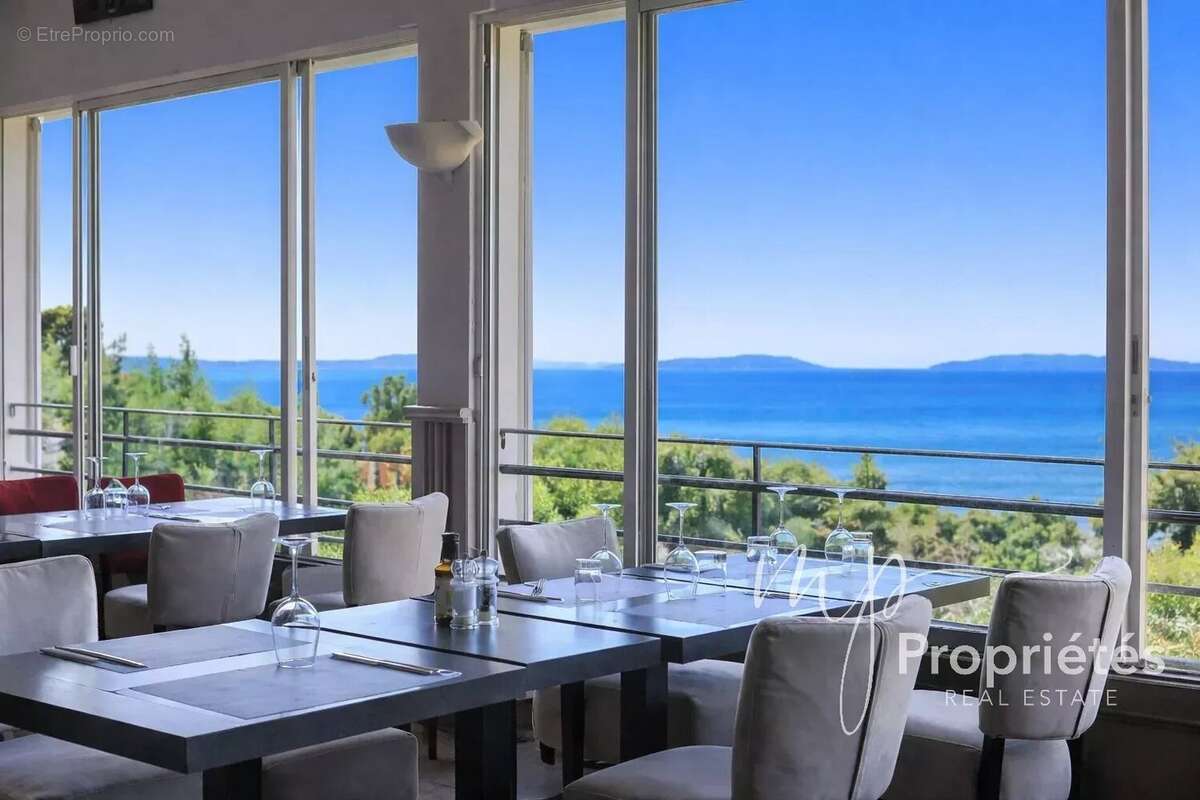 Appartement à RAYOL-CANADEL-SUR-MER