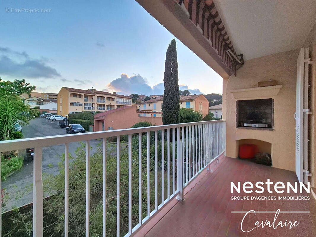 Appartement à LA CROIX-VALMER