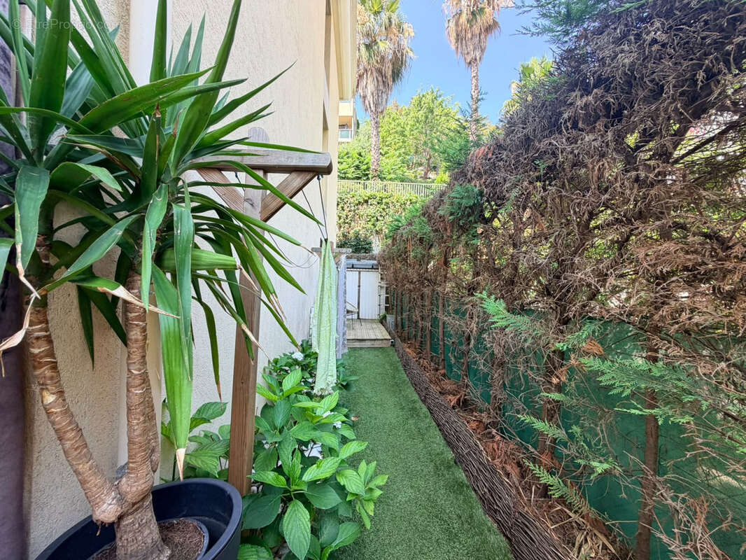Appartement à ROQUEBRUNE-CAP-MARTIN