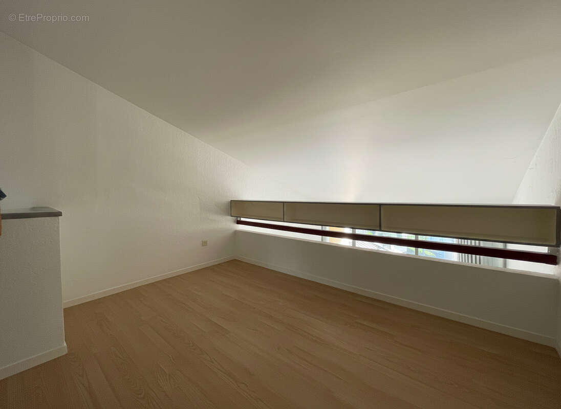 Appartement à VAISON-LA-ROMAINE