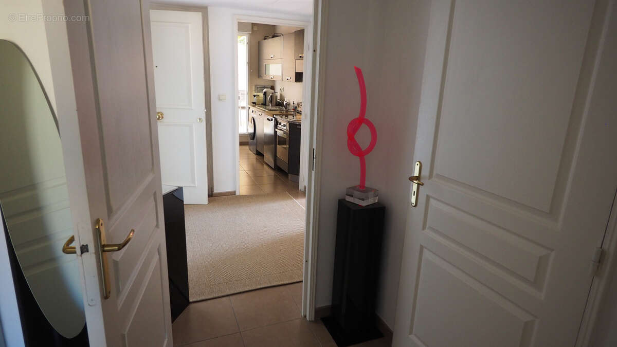 Appartement à BEAUSOLEIL