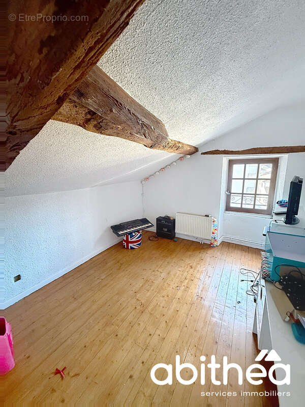 Maison à NIEUL