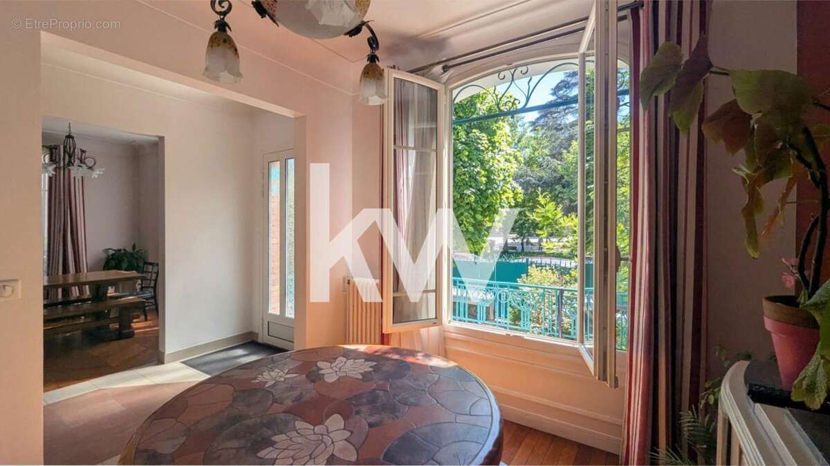 Maison à SAINT-GRATIEN