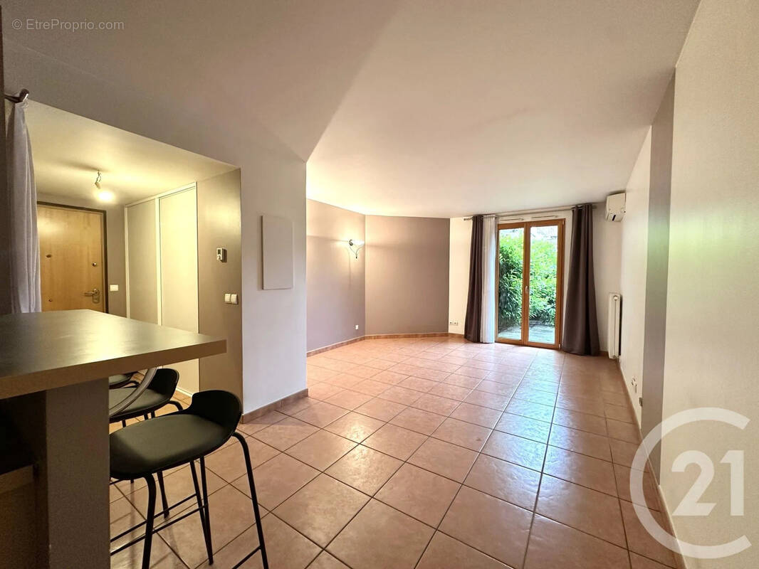 Appartement à VILLEURBANNE