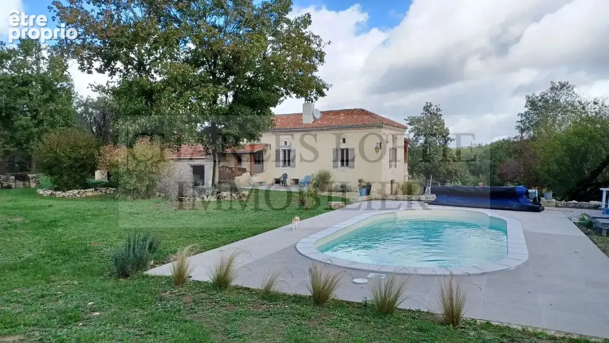 Maison, grange et piscine sur 8 ha - photo 4