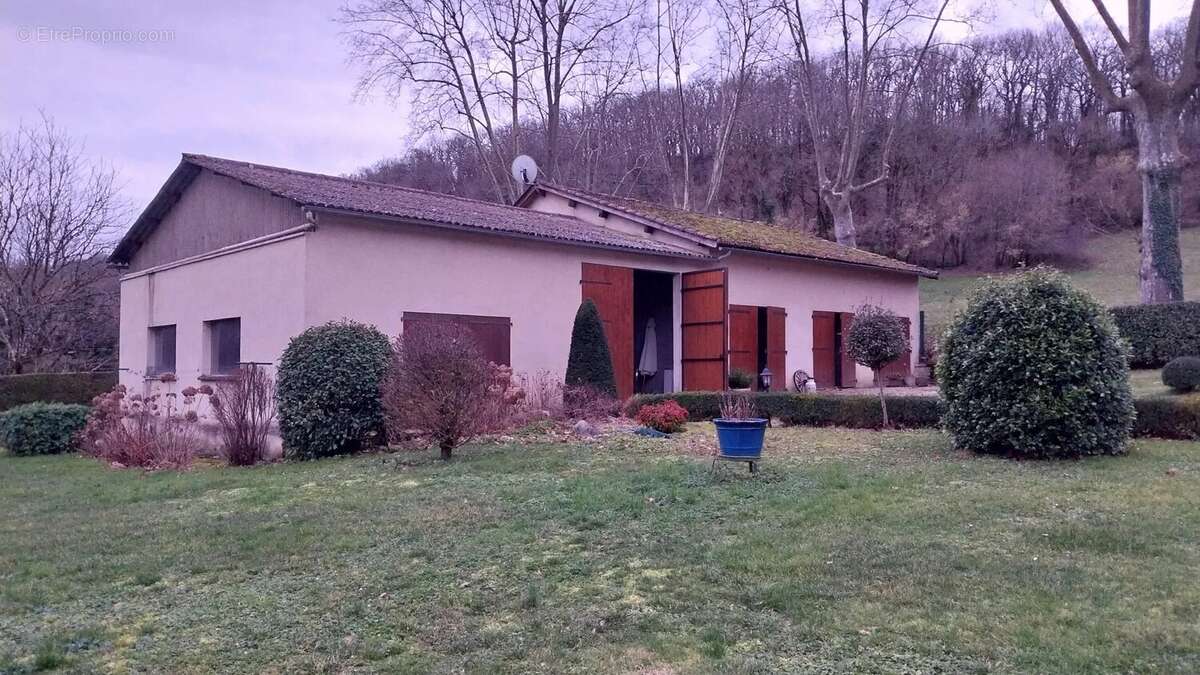 Maison à CAYLUS