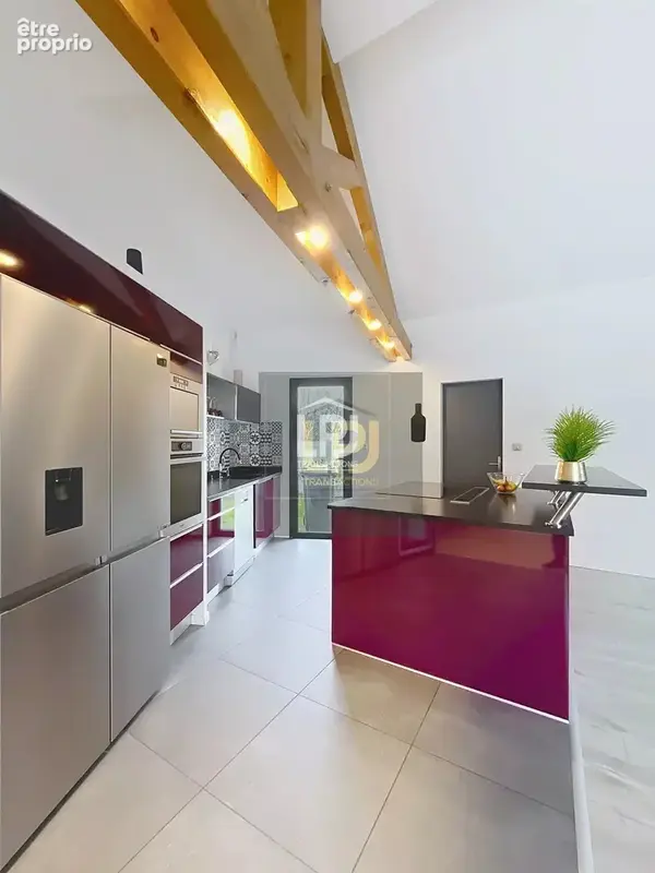 Maison 5 pièces – 157 m² sur terrain de 960 m² - photo 4