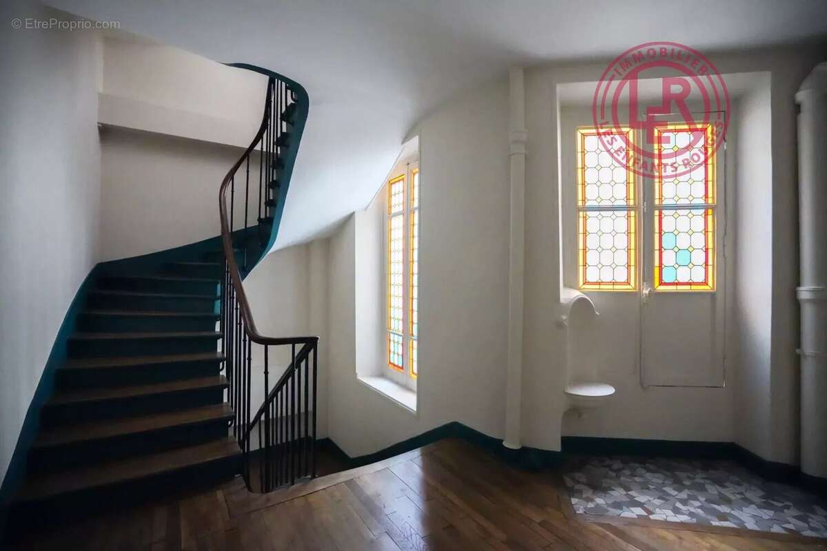 Appartement à PARIS-11E