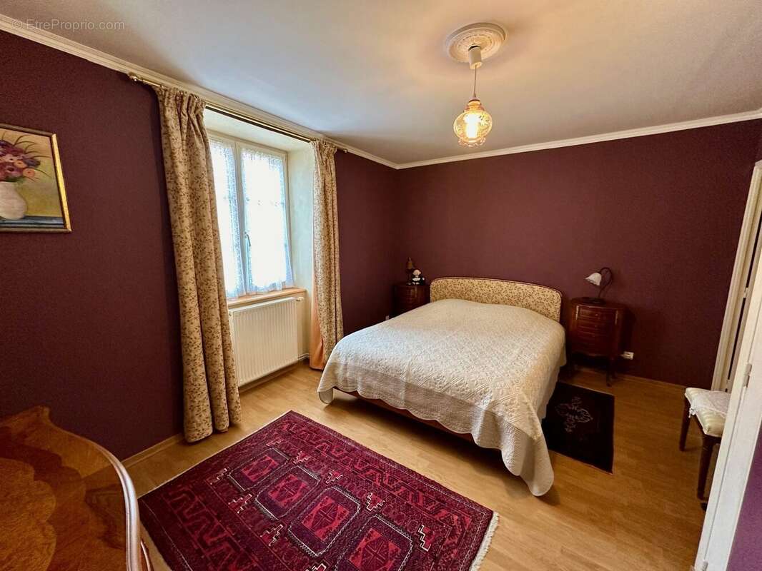 Maison à THOREY-SUR-OUCHE