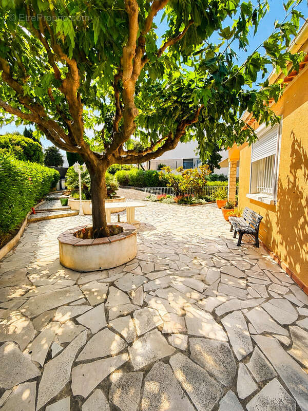Maison à SIX-FOURS-LES-PLAGES